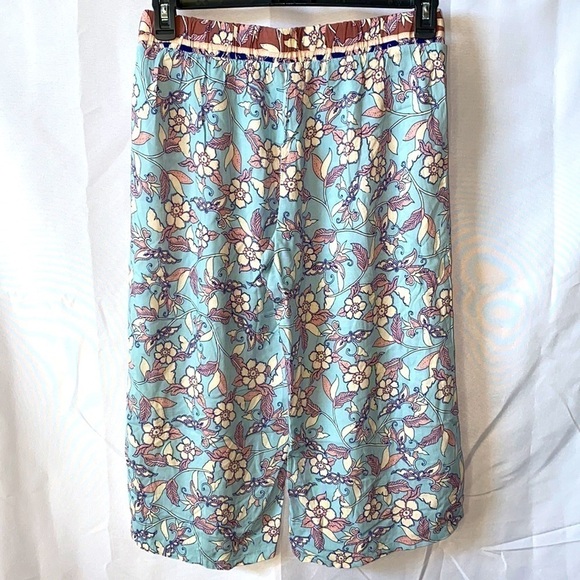 Gypsies & Moondust Wide Leg Palazzo Capris - Picture 2 of 7